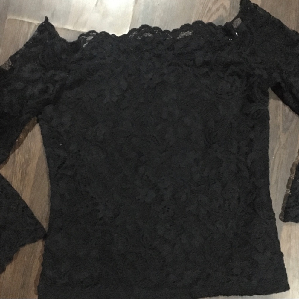 H&M  Off the Shoulder Lace Top